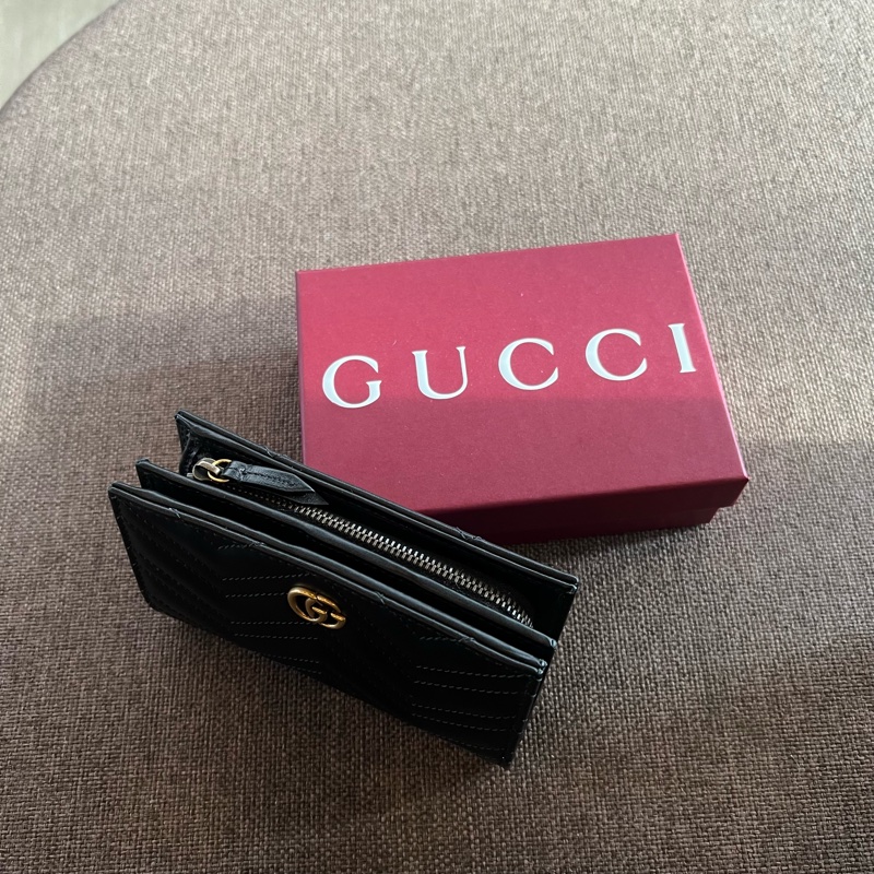📢全新 新款Gucci GG Marmont 縫紉紋兩折牛皮中夾 正品-2