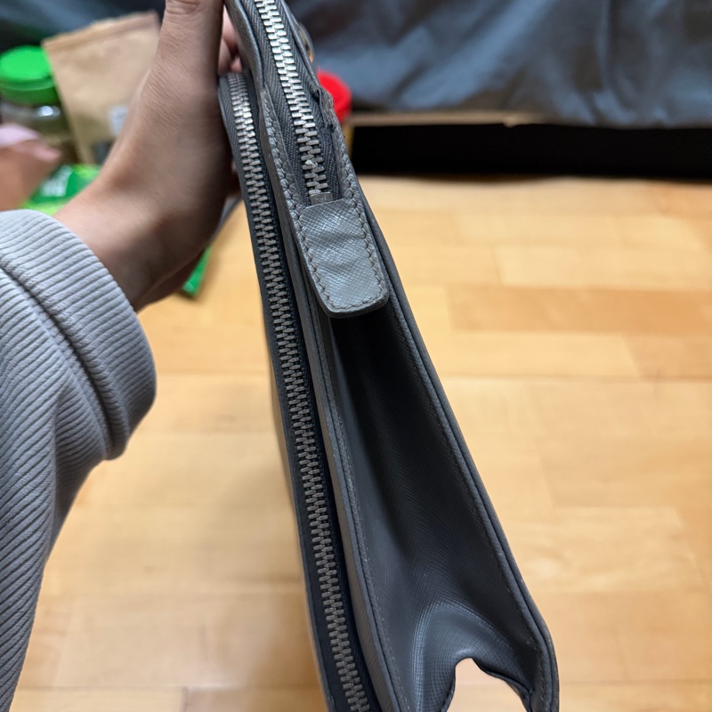 Prada 深灰公事包-4