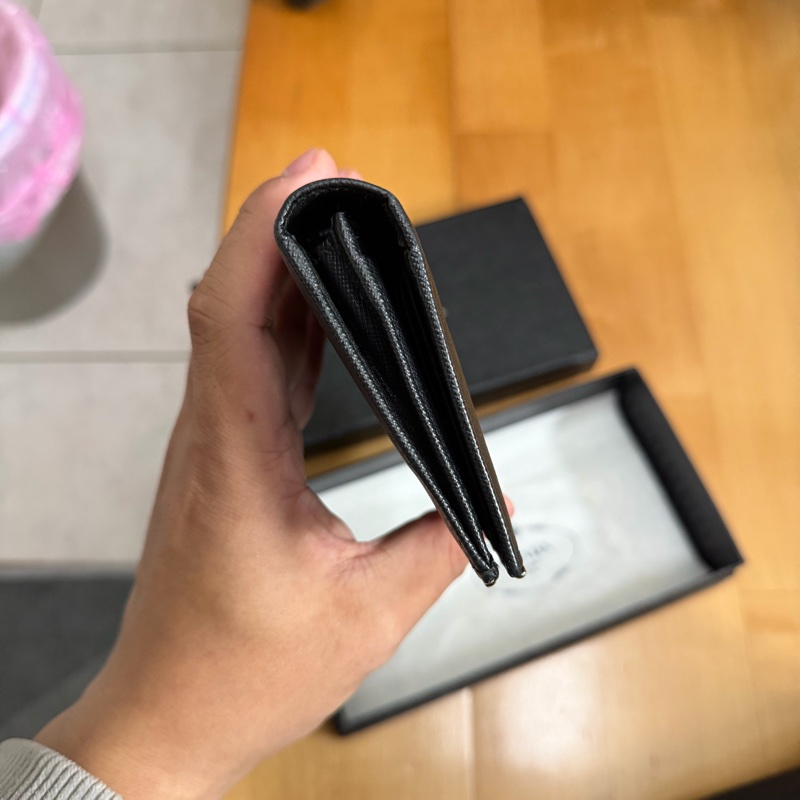 Prada 對開長夾-2