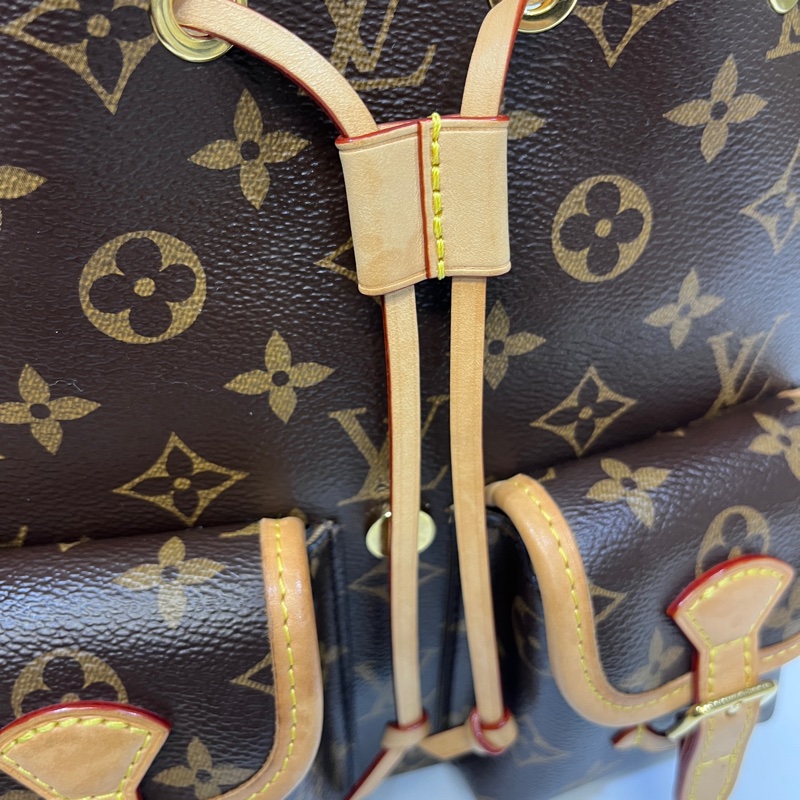 🕯️絕版路易威登青蛙包LV原花Excursion PM手提束口後背包M46932-17