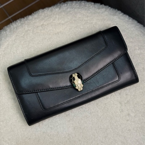 寶格麗蛇頭信封長夾🐍