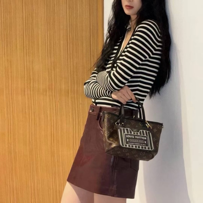 Lv neverfull bb 黑色老花雙面購物袋-5