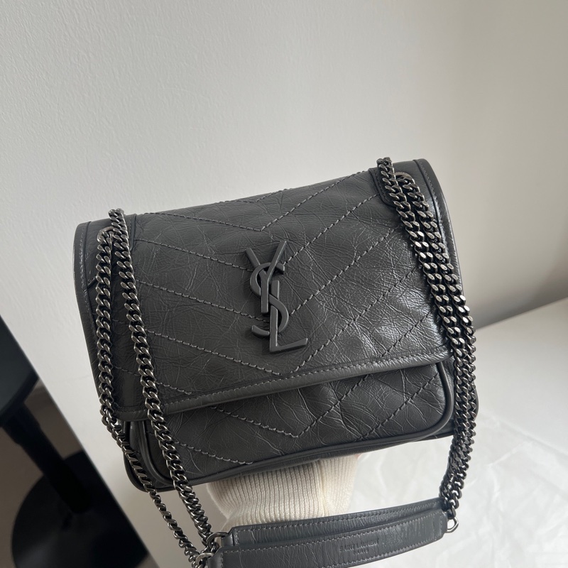 ✨Saint Laurent YSL Niki灰色小號 99新🩶-0
