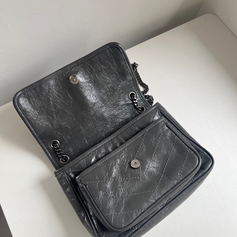 ✨Saint Laurent YSL Niki灰色小號 99新🩶-11