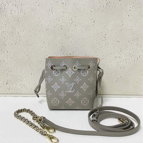 Lv pico Bella 新款小水桶