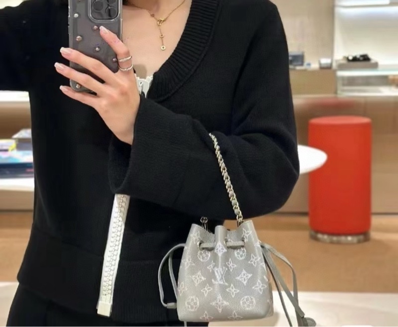 Lv pico Bella 新款小水桶-5