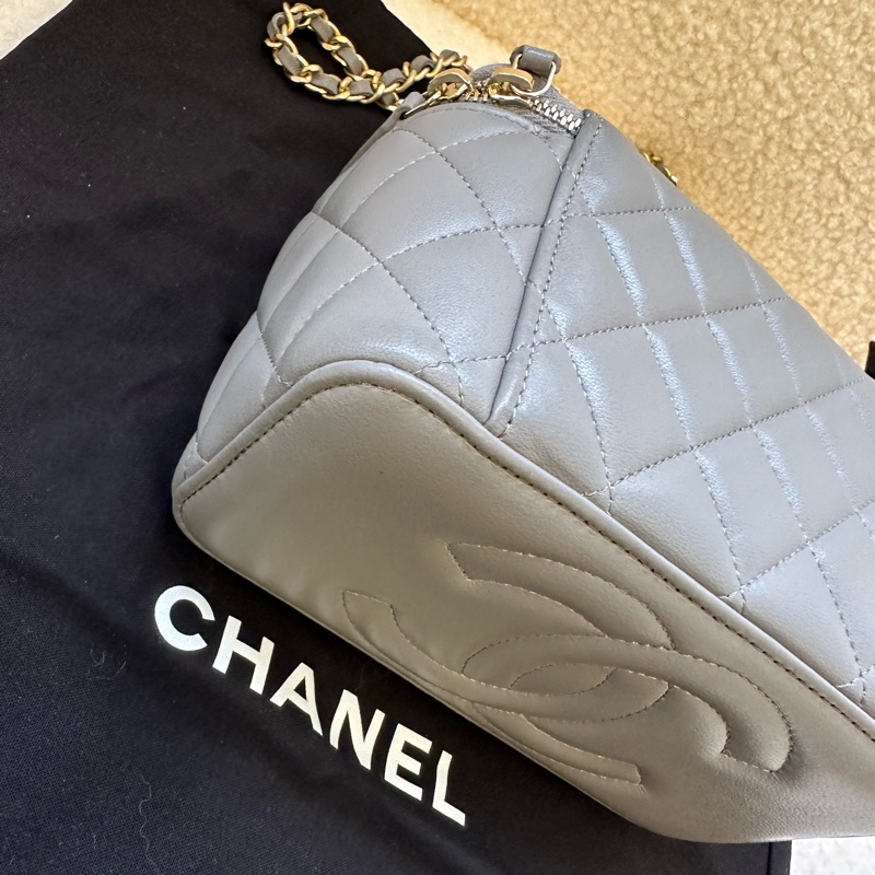 Chanel 香奈兒 手柄化妝盒 灰色金扣 芯片款  尺寸：16×9×8cm-3