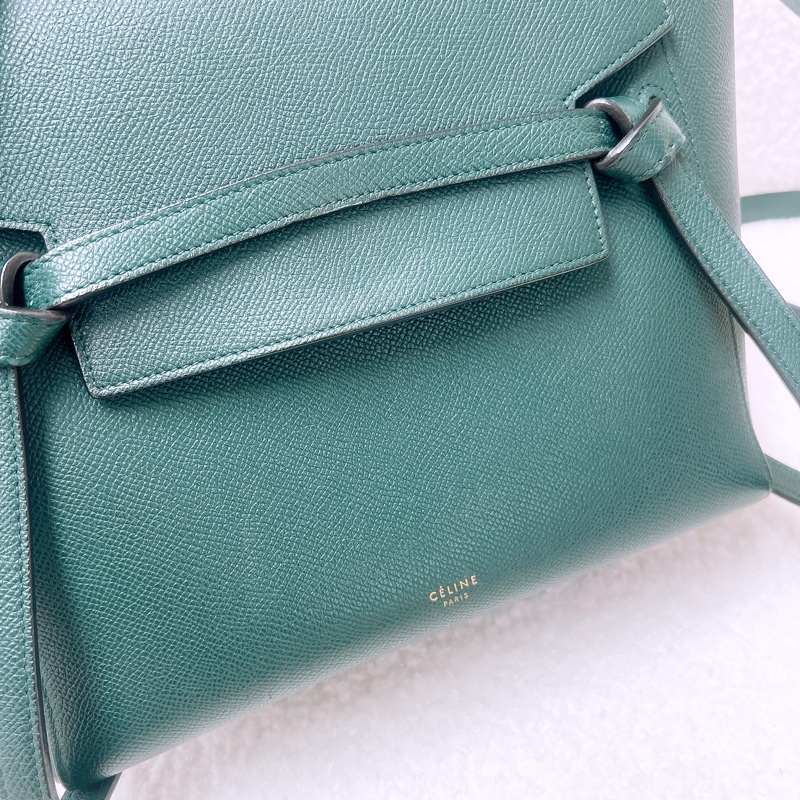 Celine belt bag micro 深綠色鯰魚包-1
