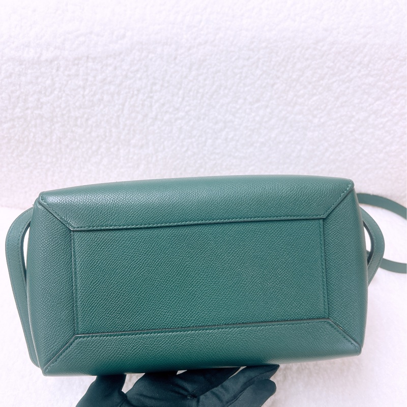 Celine belt bag micro 深綠色鯰魚包-2