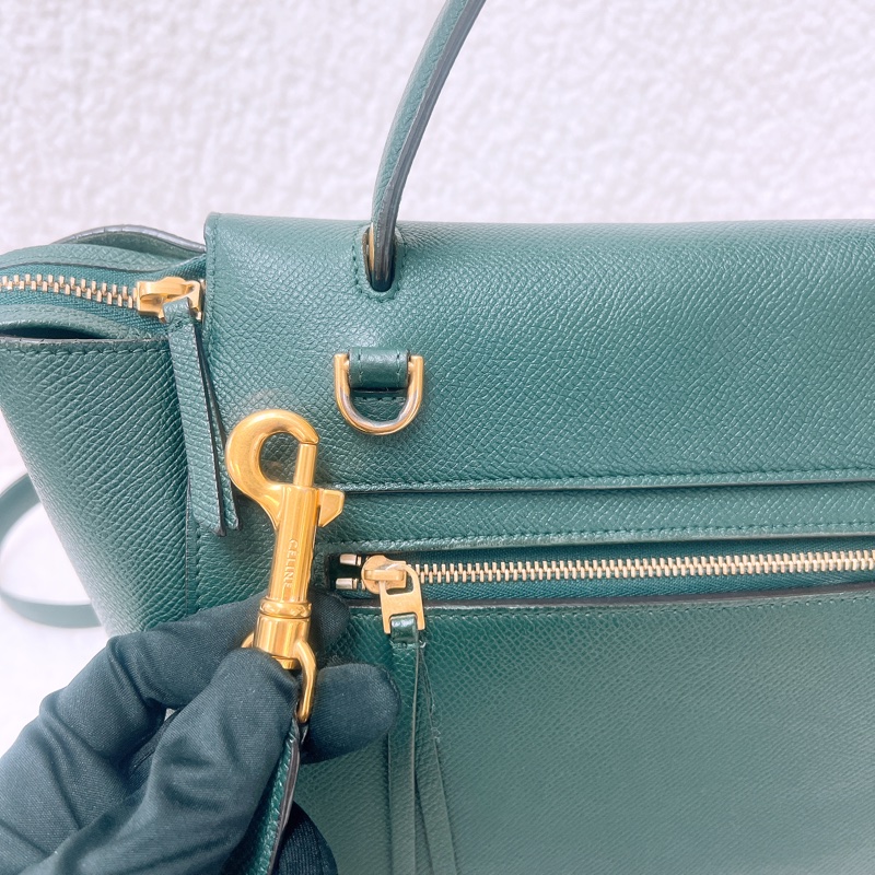Celine belt bag micro 深綠色鯰魚包-10