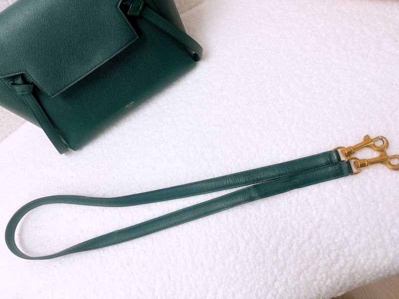 Celine belt bag micro 深綠色鯰魚包-14