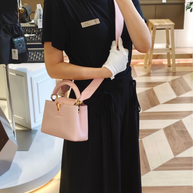 Lv Capucines mini 櫻花粉-5