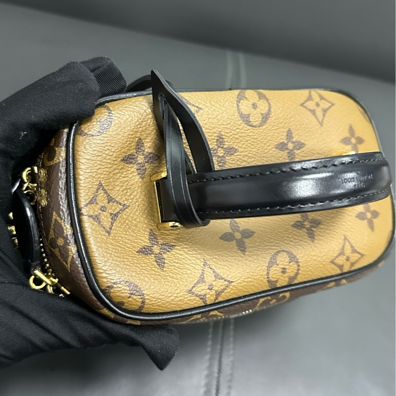 Lv Vanity Case 老花化妝盒-17