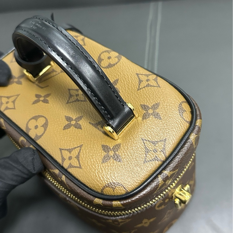 Lv Vanity Case 老花化妝盒-18