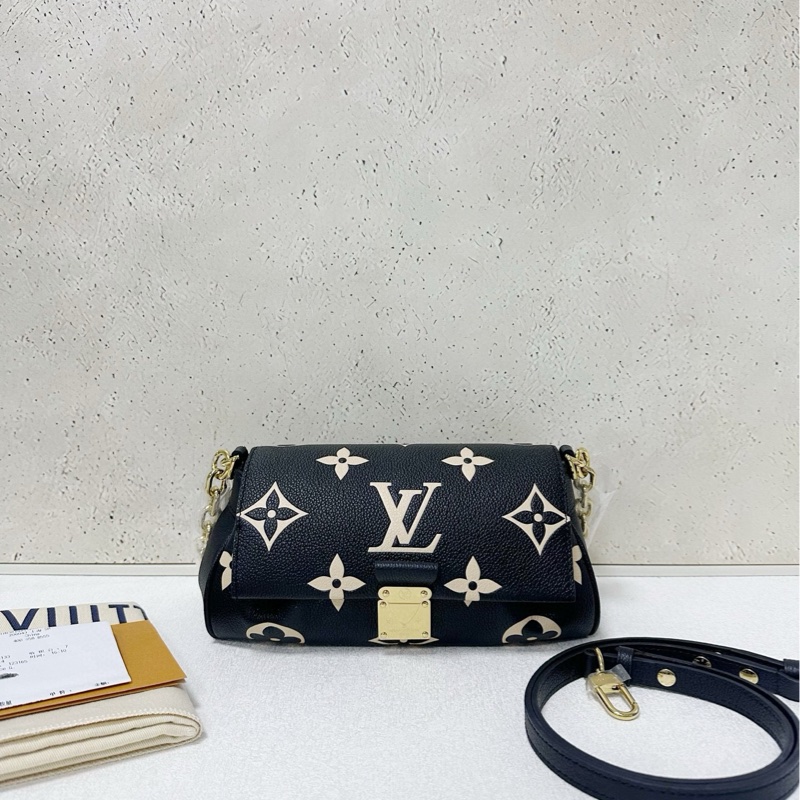 Lv favorite 黑色全皮白花 雲朵包-0