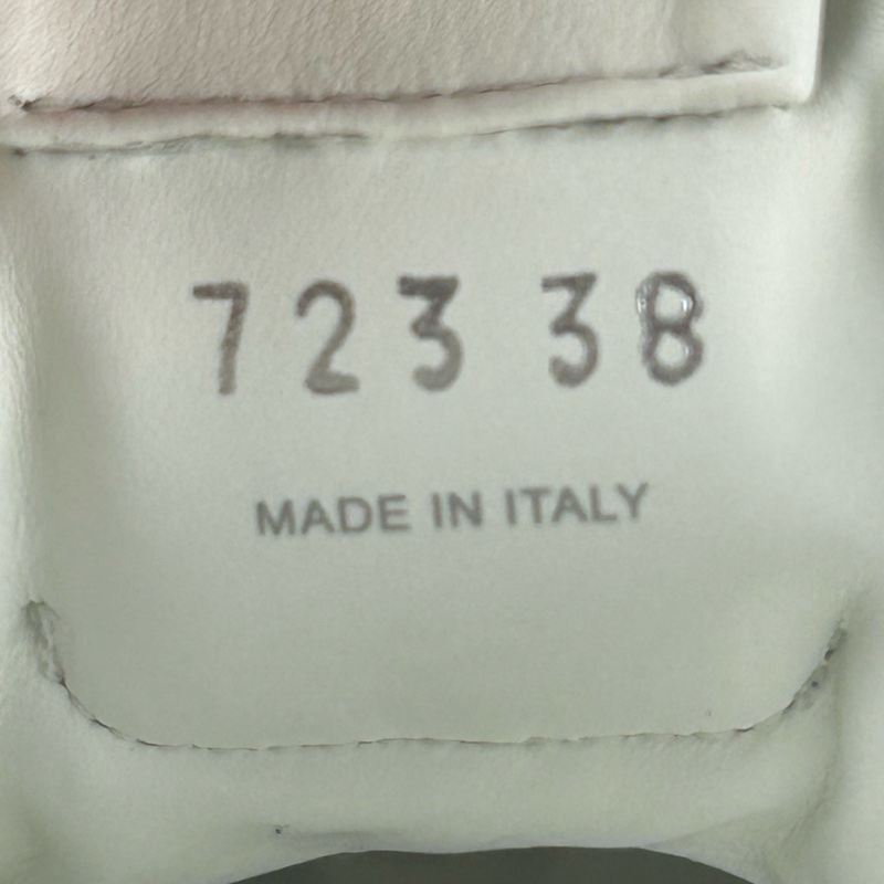 98新 MiuMiu繆繆白色板鞋 尺碼：38-4