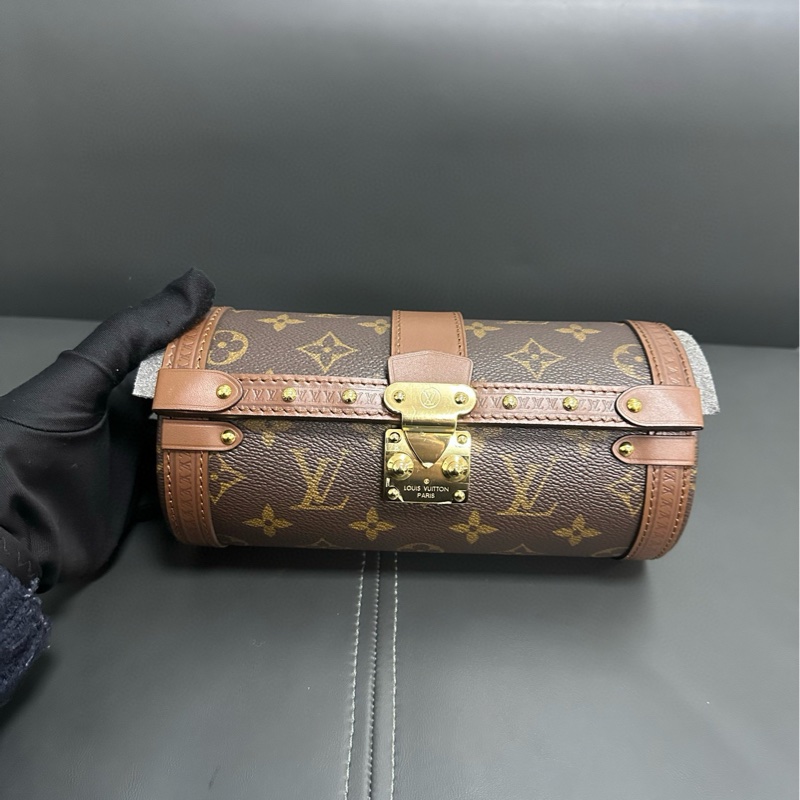 Lv papillon trunk 老花巴比龍圓筒包-7