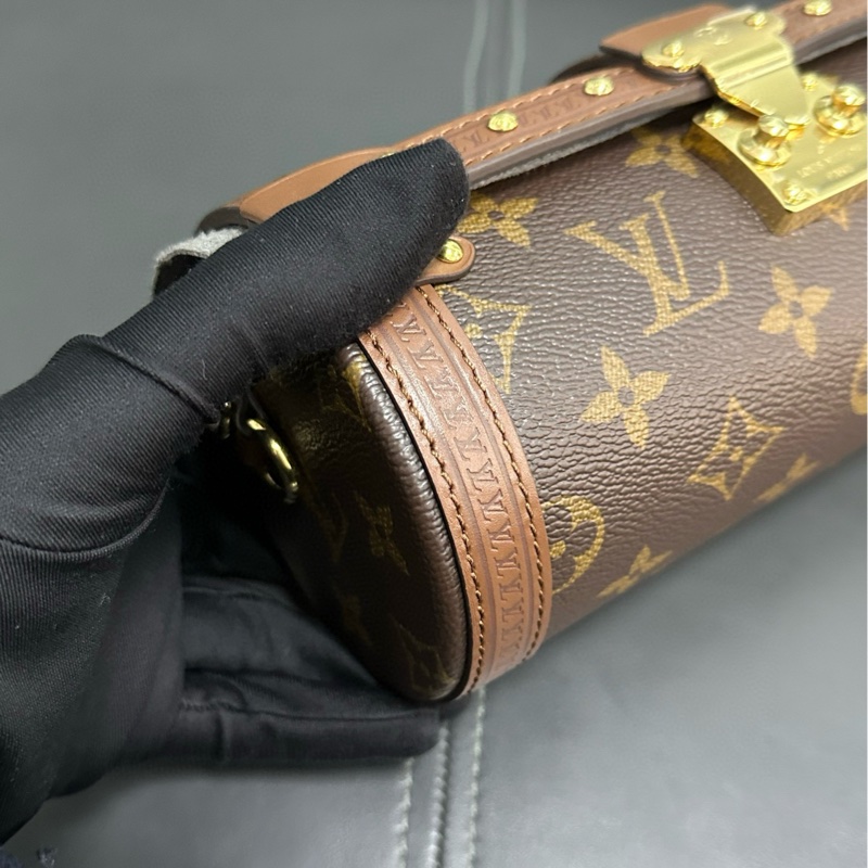 Lv papillon trunk 老花巴比龍圓筒包-10