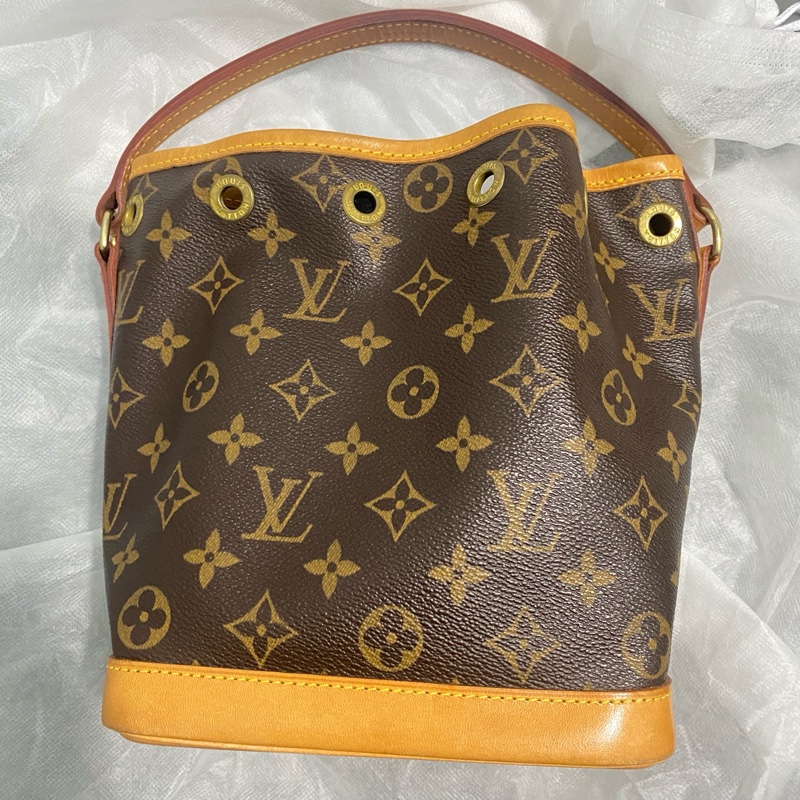 (只賣至30號/有日本寄賣店認證) LOUIS VUITTON 絕版Monogram Canvas Noe Bag-1