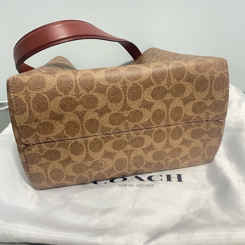 (只賣至30號) COACH signature canvas print Charlie bucket bag-8
