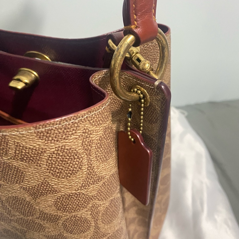 (只賣至30號) COACH signature canvas print Charlie bucket bag-14