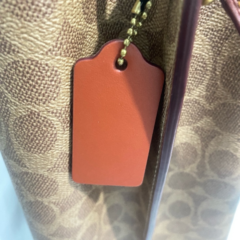 (只賣至30號) COACH signature canvas print Charlie bucket bag-6