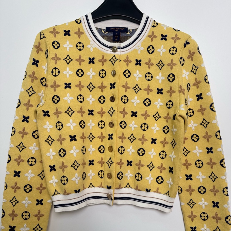 99新 未使用LV /路易威登/黃色滿印開衫外套/S碼-2