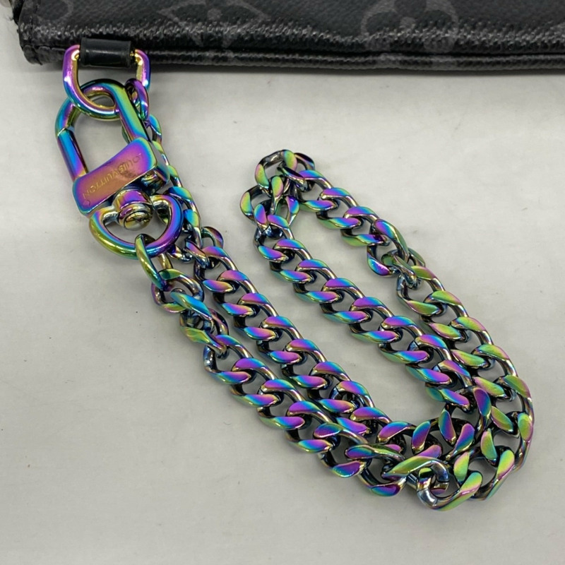 路易威登 Monogram Eclipse Fragment 聯名款 iPad 保護殼 M64449 黑色 男士包/袋-6