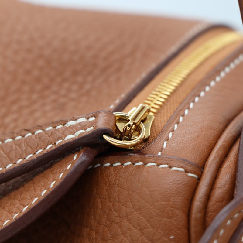 【CP 精選🌟小編推薦】Hermès 愛馬仕 Lindy 26 棕色 牛皮金扣 手提包 肩背包-11