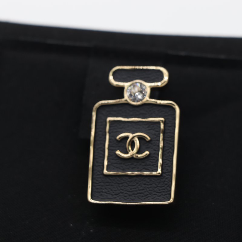 Chanel 香奈兒 淡香水 黑色 皮革 胸針-1