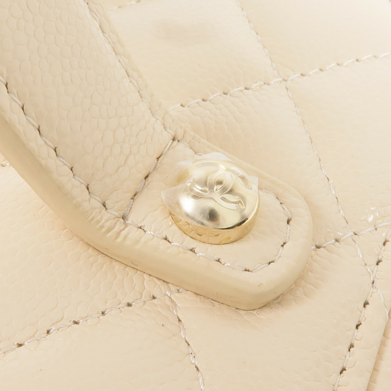 CHANEL 牛皮皮革Vanity Pouch金扣手挽袋/化妝袋-11