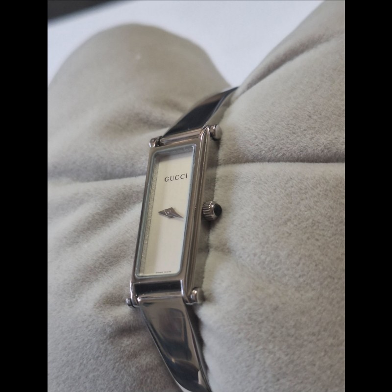 Gucci 古馳 1500L 經典長方形手環錶-1