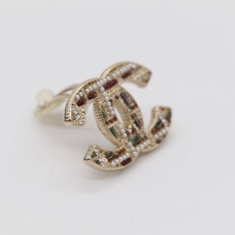 【聖誕好禮🎁稀有美品】Chanel 香奈兒 CC 紅綠色 淡金 琺瑯 珍珠 毛呢效果 多色 水鑽 耳夾-5