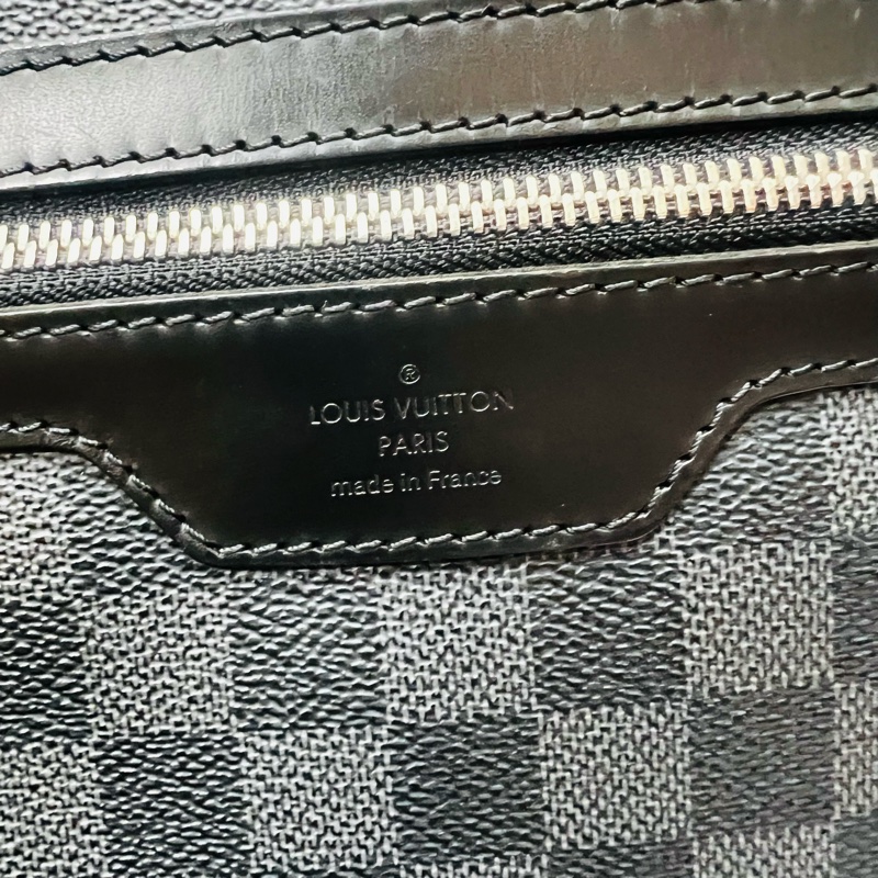 lv棋盤格工商包-5