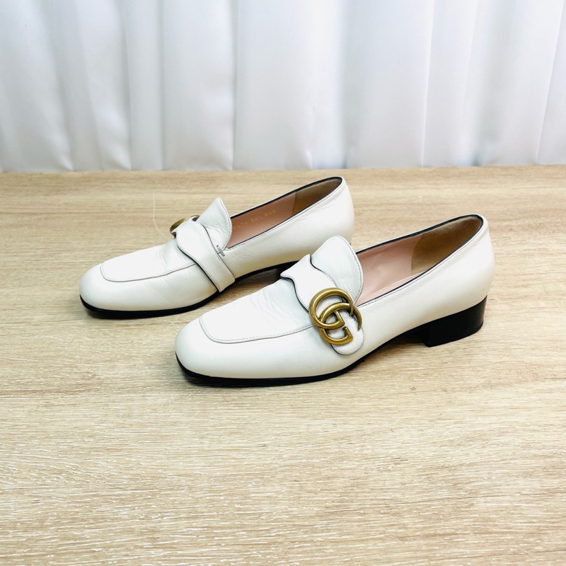 Gucci 97新 白色樂福鞋 36碼 經典雙G金扣設計。鞋面優質牛皮，內里舒適，方頭方跟，百搭款式-2