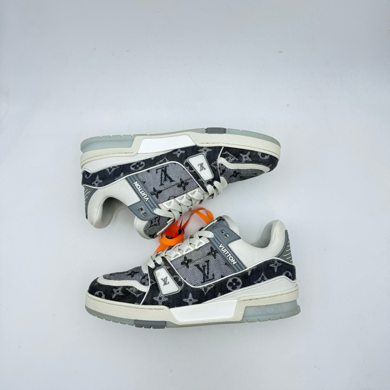 LV/6碼40碼/灰牛仔trainer/99新/vv1781-2