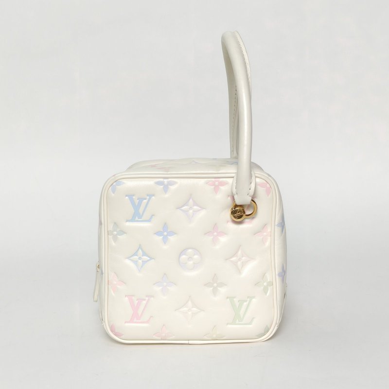 LOUIS VUITTON 白色羊皮晶片Square骰子包漸變七夕限定肩背包-0