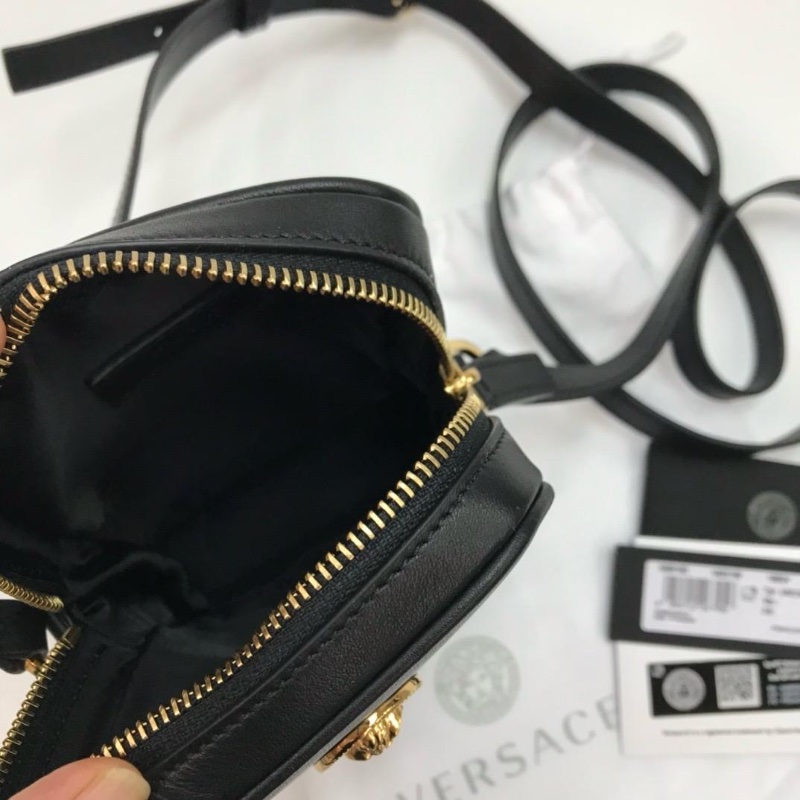 Versace Medusa bag-2