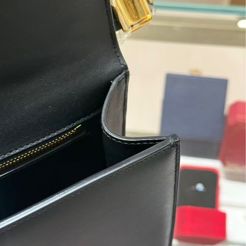 Dior • 蒙田Montaigne 30 黑金牛皮 中號-13