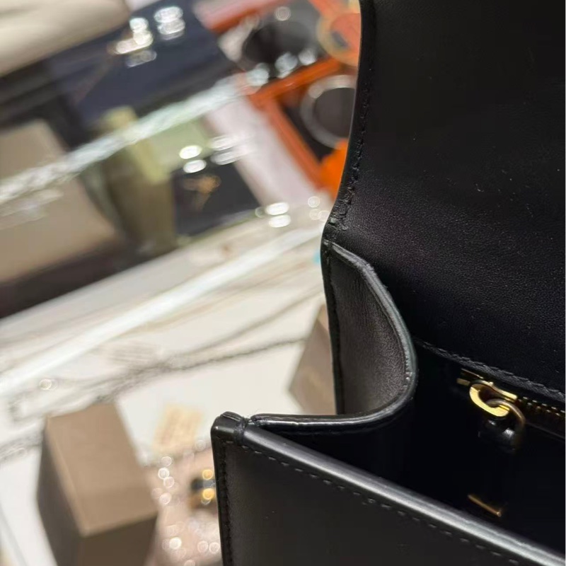 Dior • 蒙田Montaigne 30 黑金牛皮 中號-14