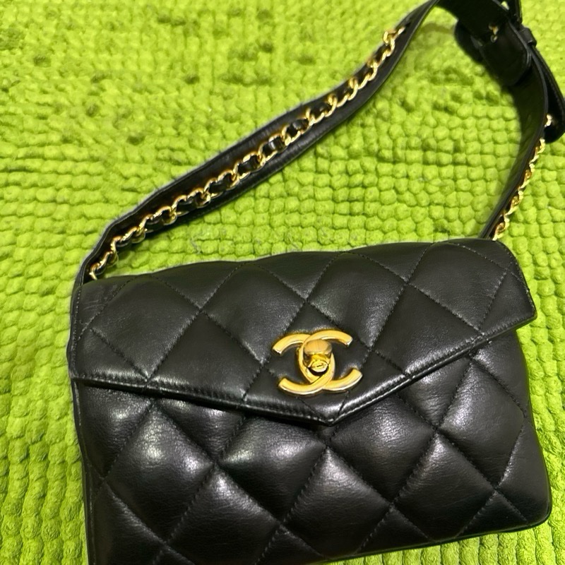 小資看過來CHANEL菱格紋腰包-14
