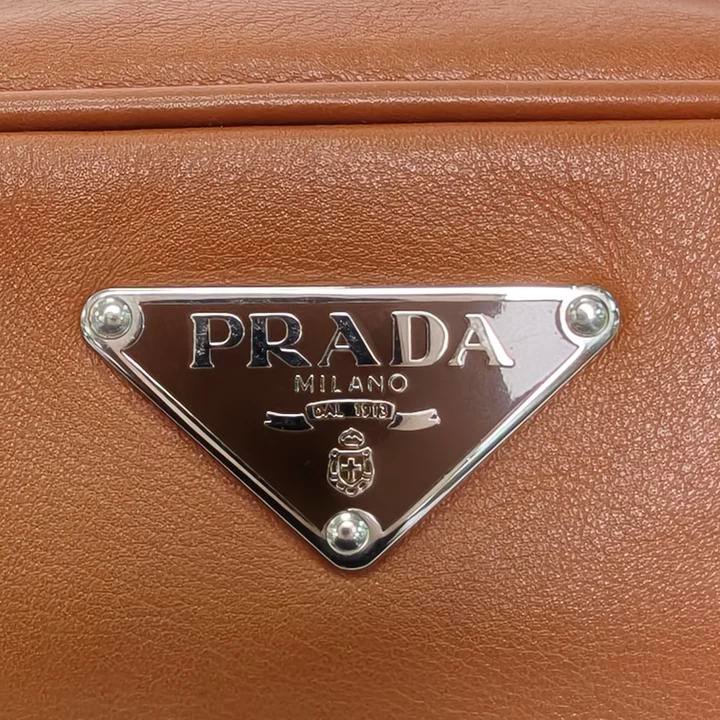 PRADA 棕色牛皮雙口袋雙子星腋下機車包手提保齡球包肩背包-1