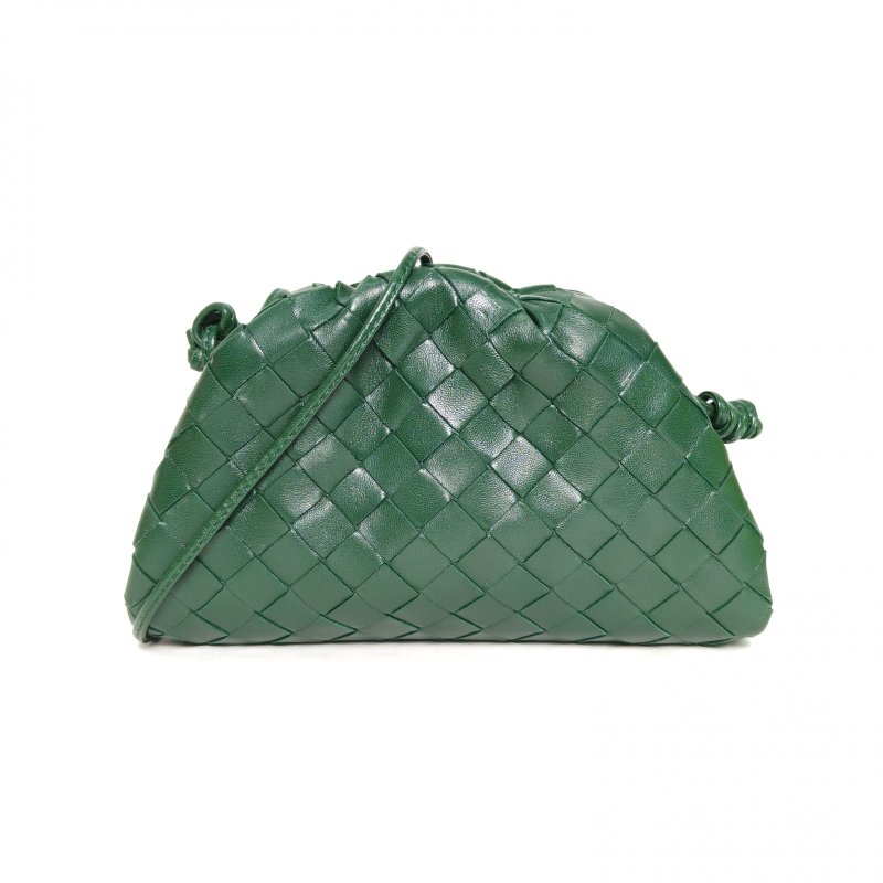 BOTTEGA VENETA Pouch雲朵包Mini22編織綠色羊皮肩背包-0