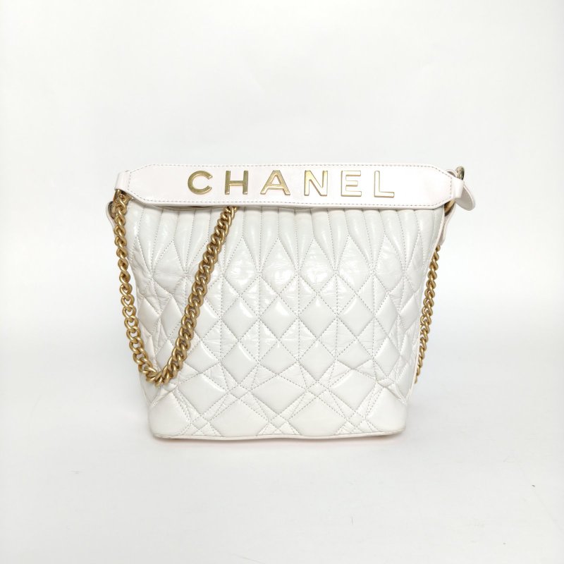 CHANEL 白色牛皮28開金扣嬉皮hobo流浪包斜挎包肩背包-0