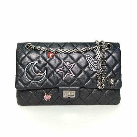 CHANEL 2.55口蓋包大號28黑色牛皮24開銀扣星月徽章菱格紋肩背包