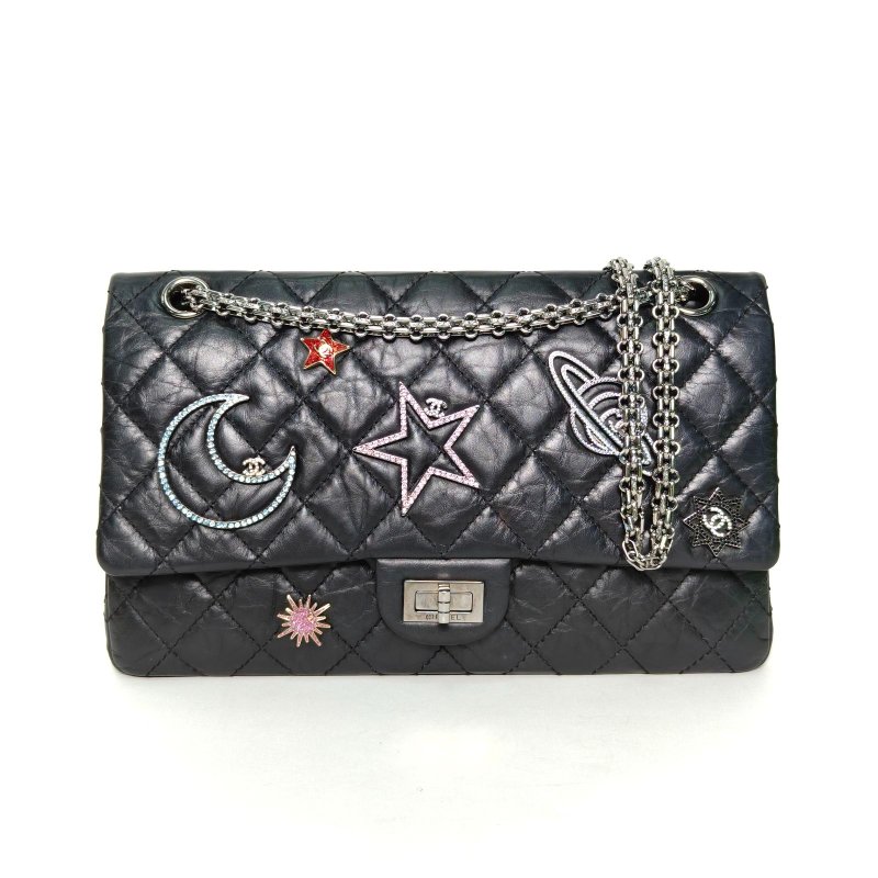 CHANEL 2.55口蓋包大號28黑色牛皮24開銀扣星月徽章菱格紋肩背包-0