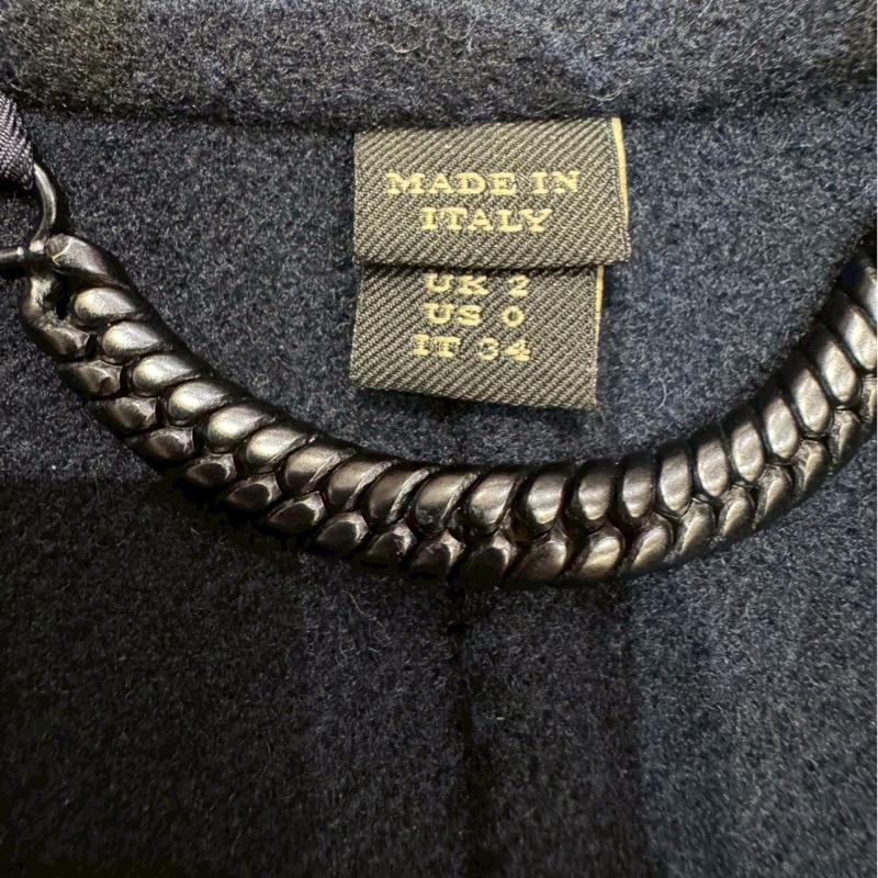Burberry經典深藍色和綠色格紋大衣-4