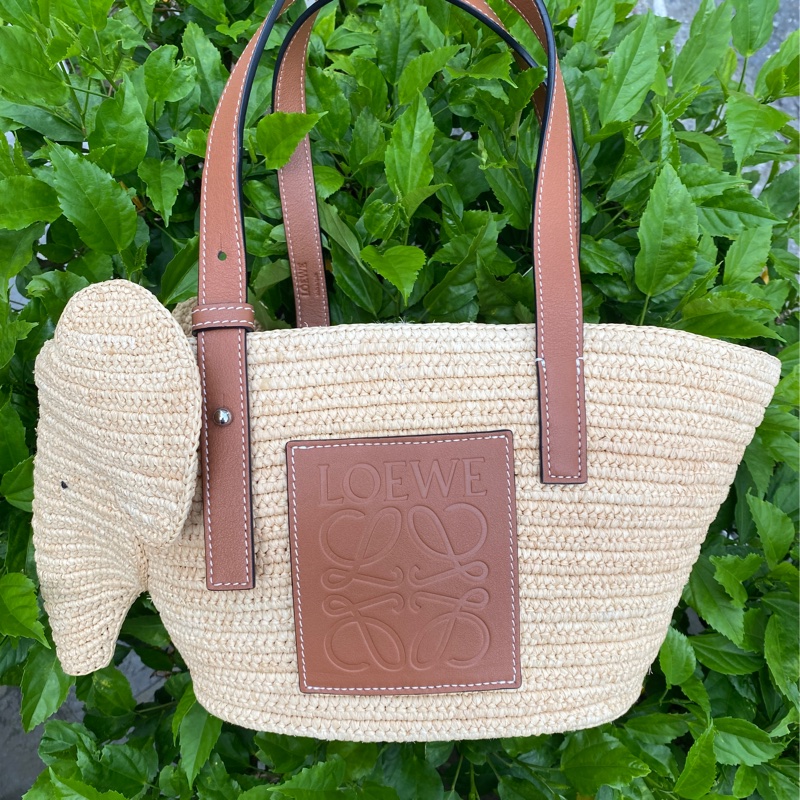 全新LOEWE草編大象包小號-7