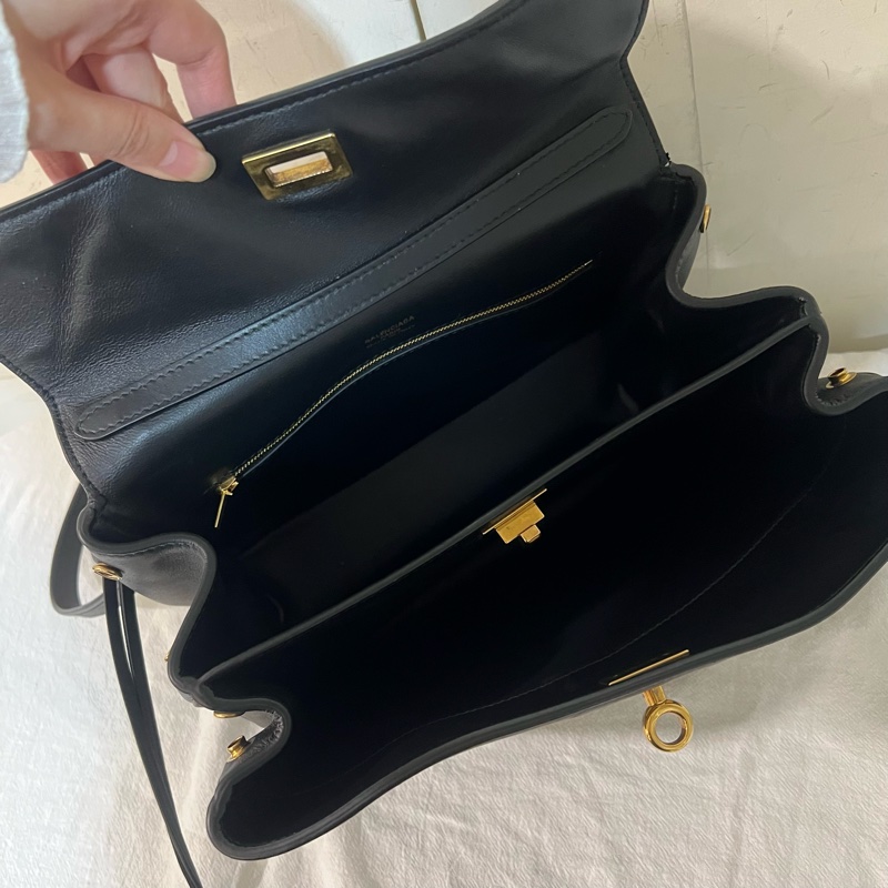 ෆ 巴黎世家醫生包Rodeo🈶購證-17