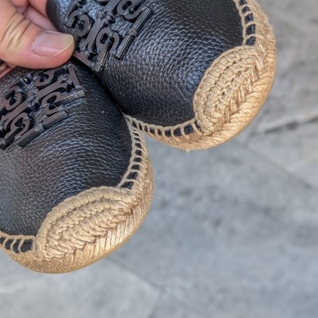 Tory Burch 全新黑色草編平底鞋(全新離櫃商品)-2